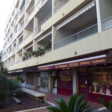 Studio Le Lavandou, 1 Piece, 3 Personnes - Fr-1-308-169 Le Lavandou